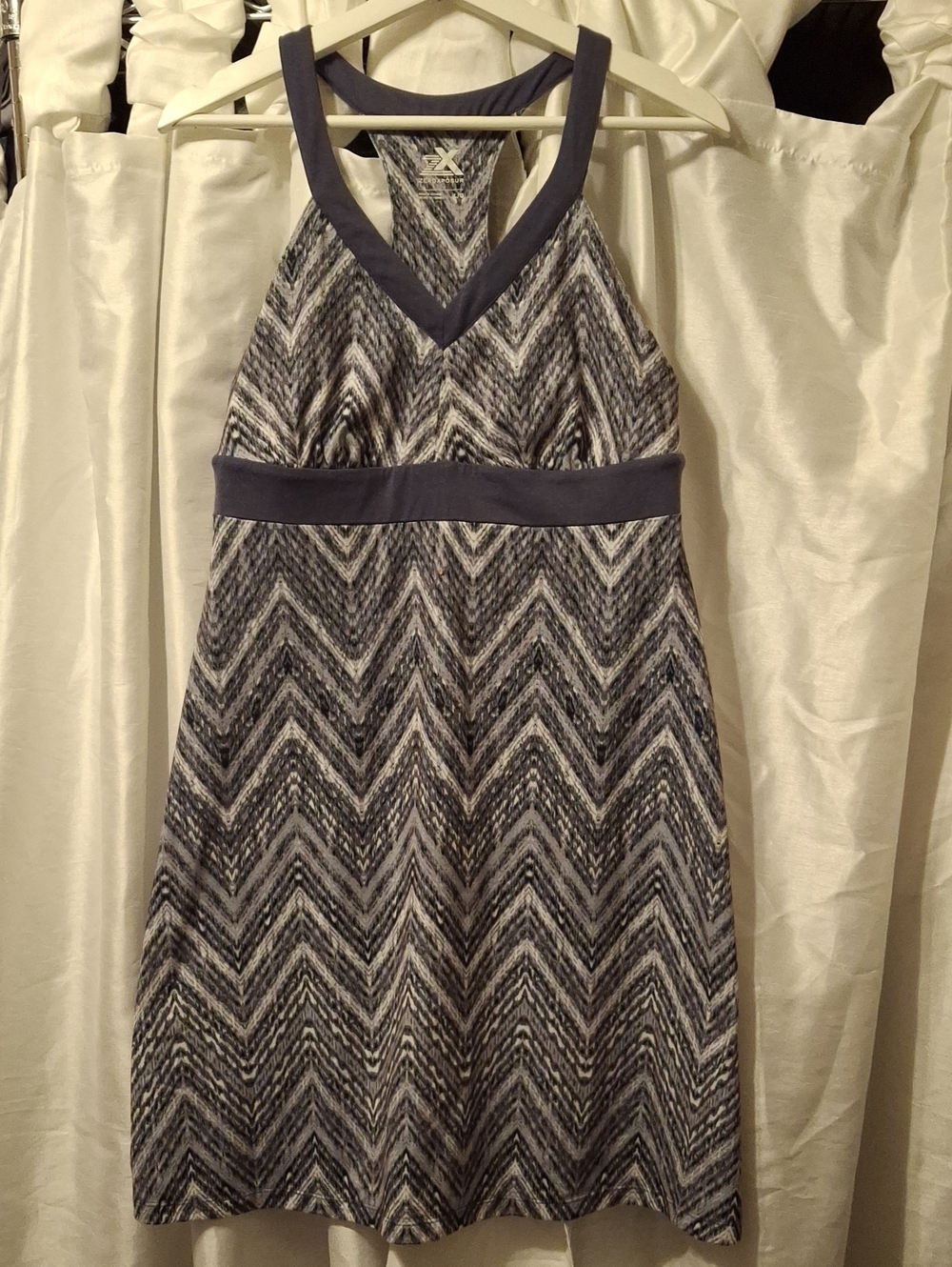 ZeroXposur Chevron Halter Midi Dress - White and Gray